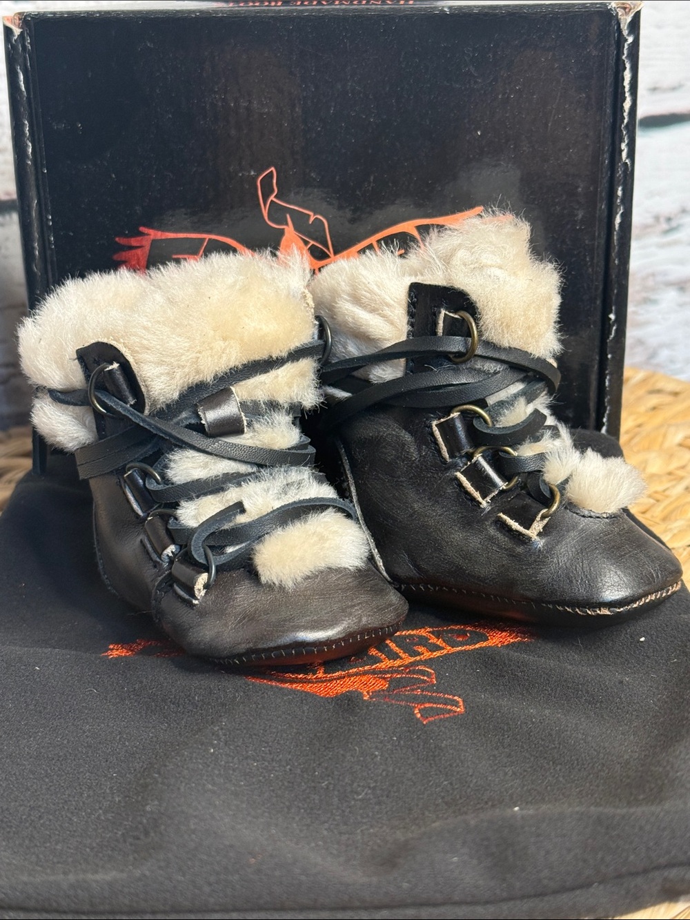 Freebird discontinued Dark Olive Baby Norway Booties Box and Dustbag New